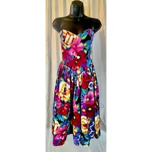 VINTAGE Robbie Bee Floral Dress